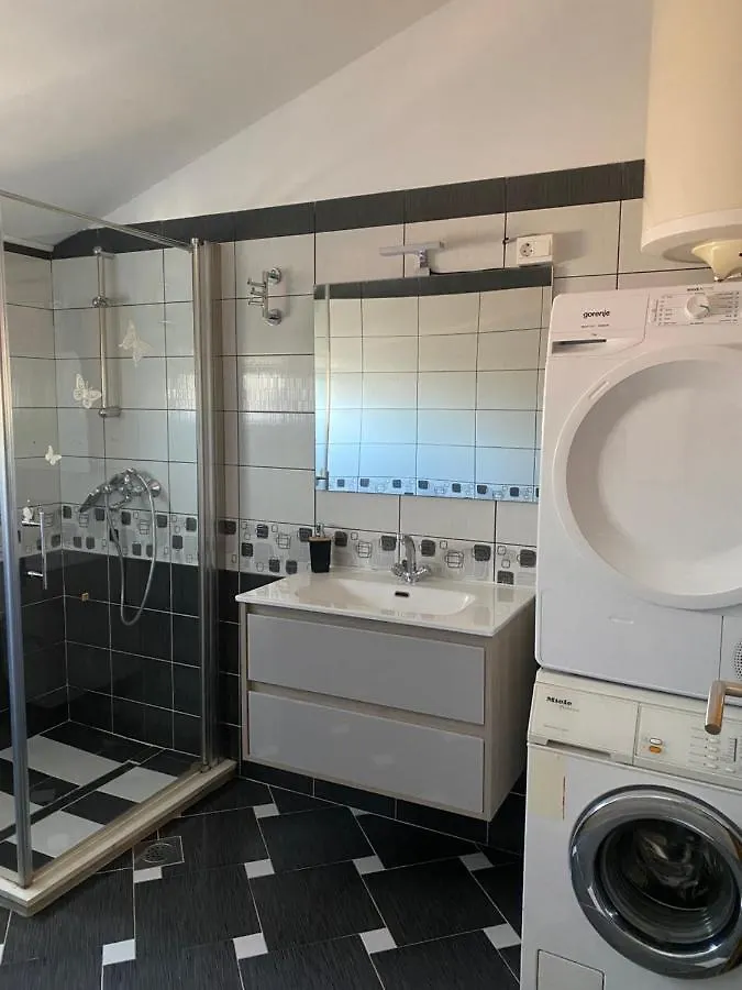 Apartment Lena Funtana