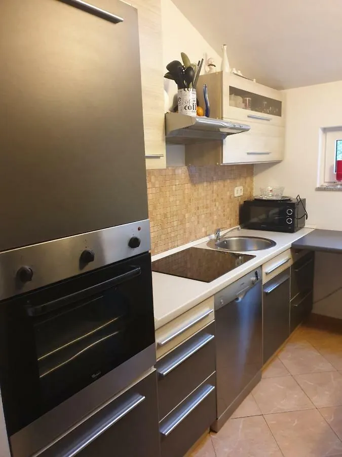 Apartment Lena Funtana Croatie